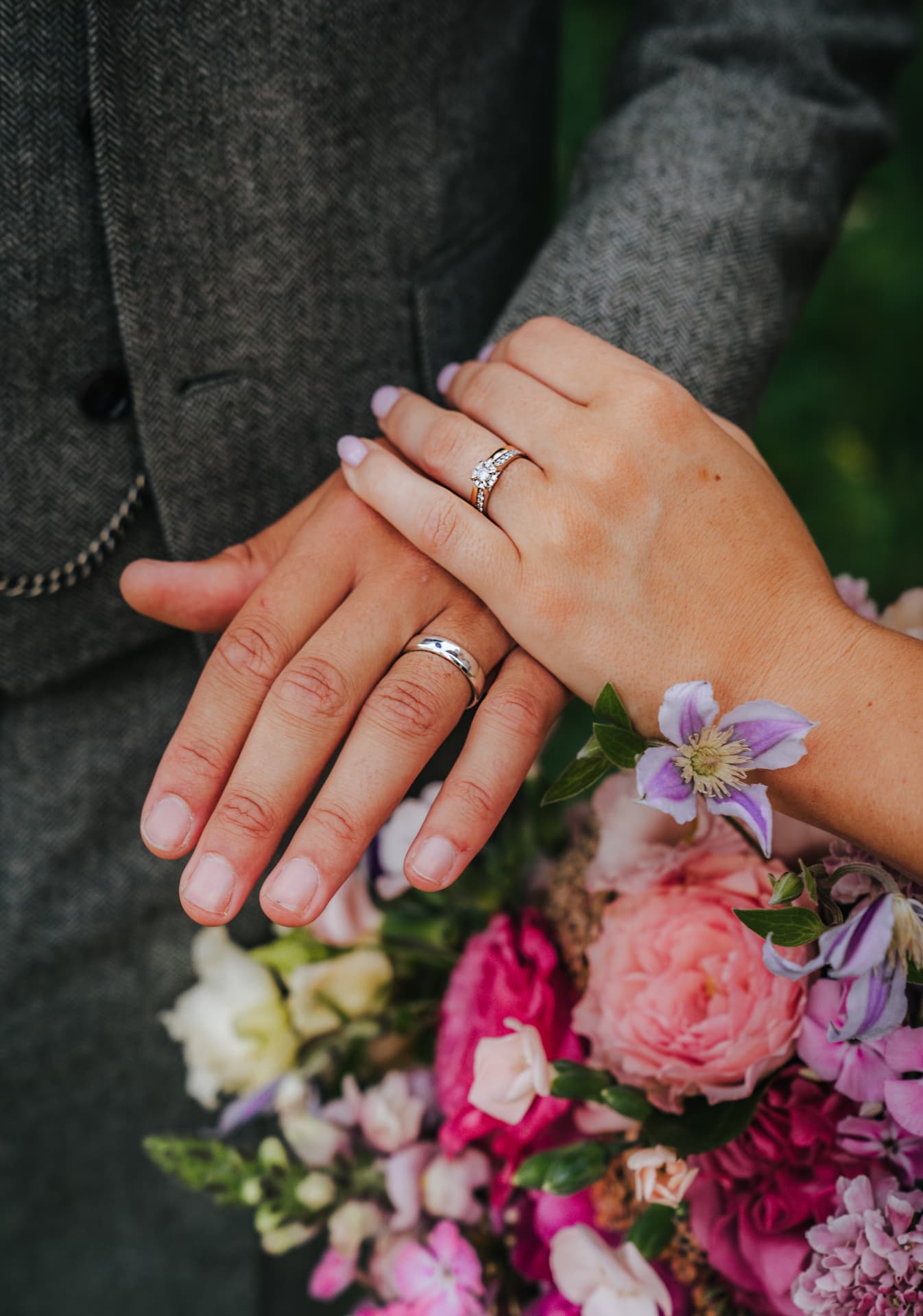 Rings Over The Bouquet — Wedding photography by Studio Witell