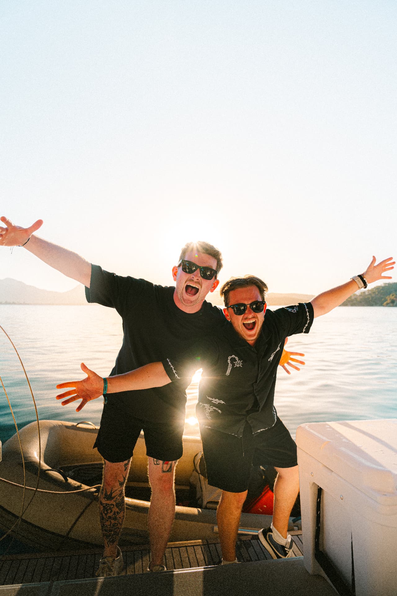 Sunset Tender Cheers — Events photography by Studio Witell