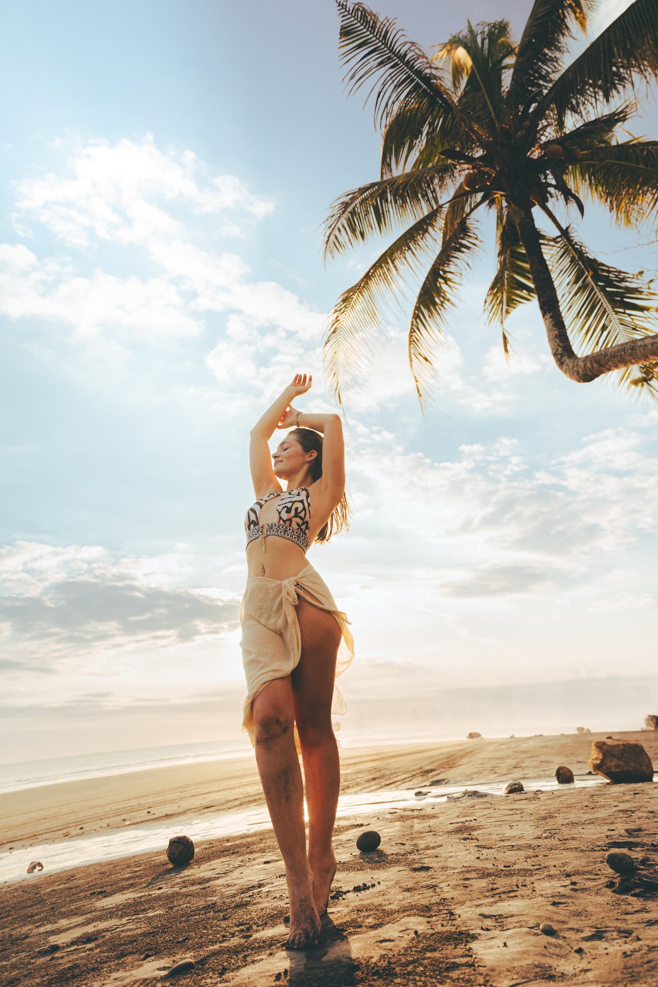 Palm Shade Stretch — Lifestyle photography by Studio Witell
