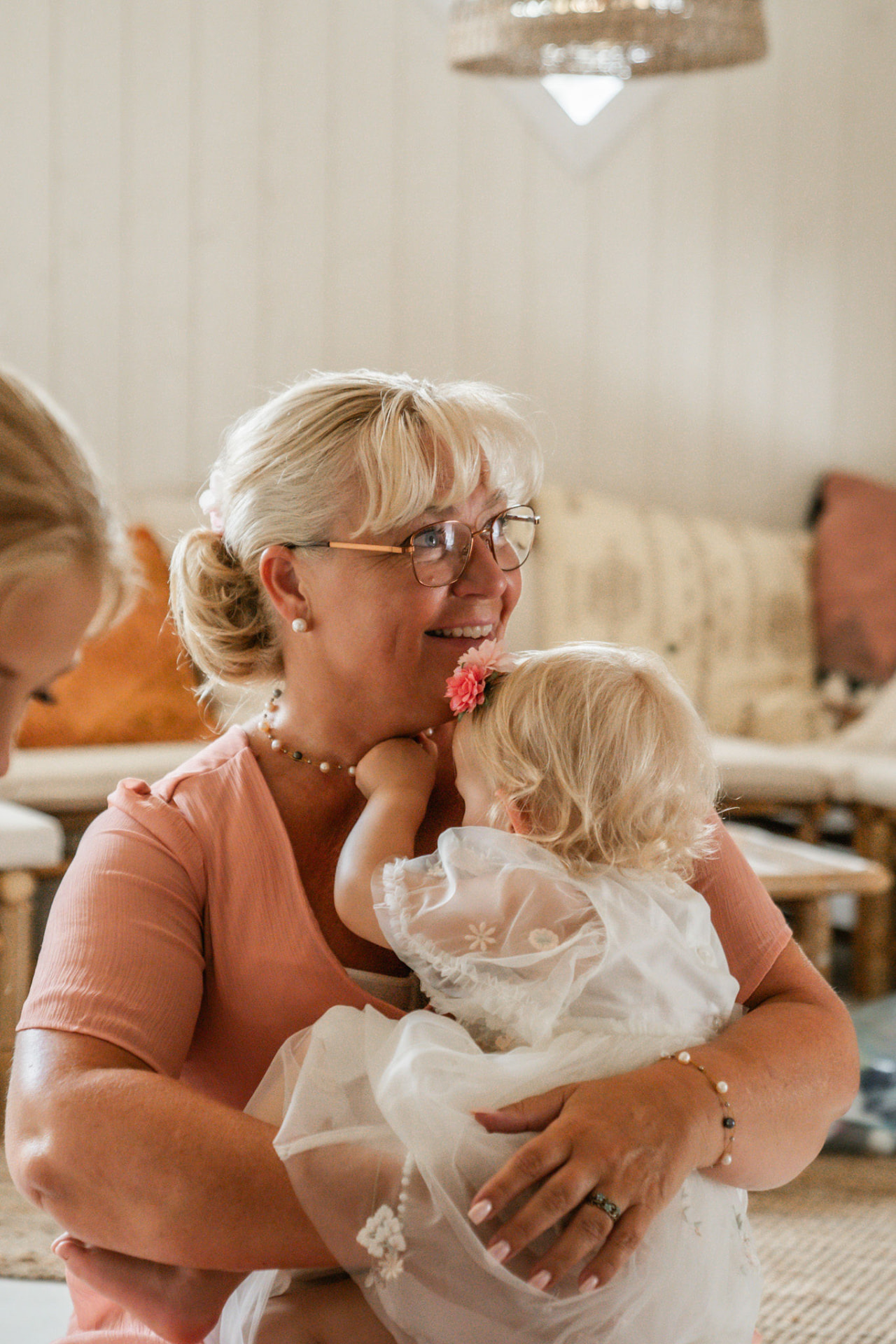 Grandmother's Embrace — Wedding photography by Studio Witell
